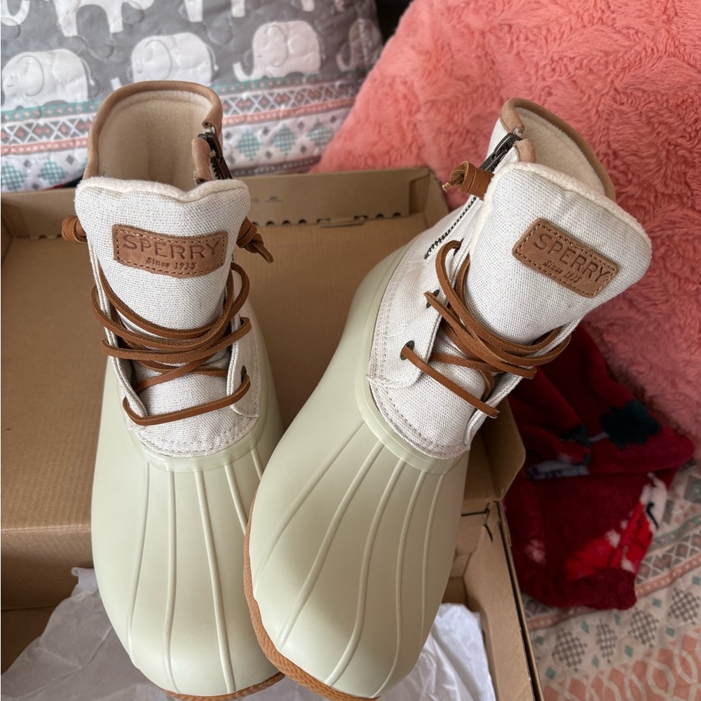 Sperry Cream Metallic and Tan Lined Waterproof Boots